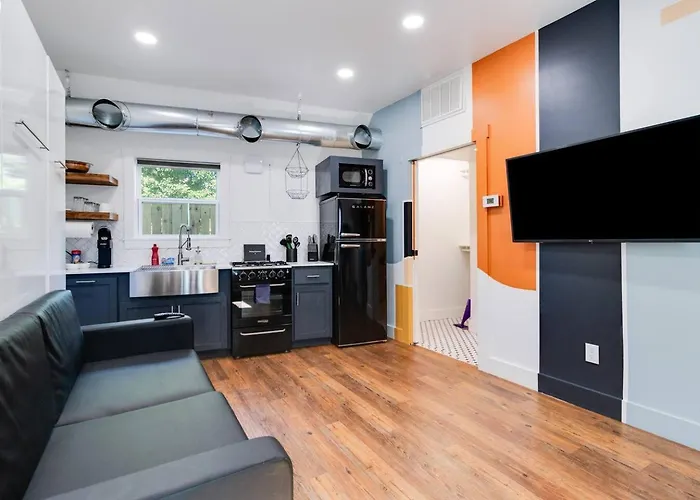 Cozy Modern Studio-free Parking & Washer Dryer Hébergement de vacances Lafayette